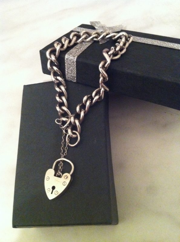 Vintage Chain Bracelet with Heart Padlock