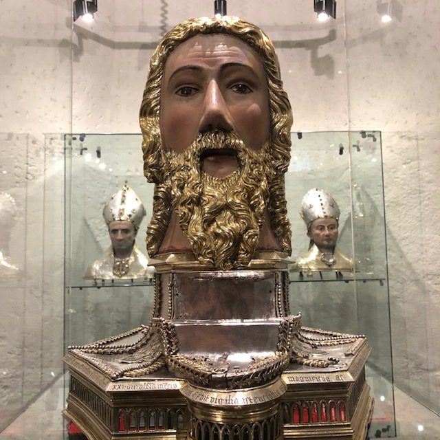 Gilded silver the face of Jesus
