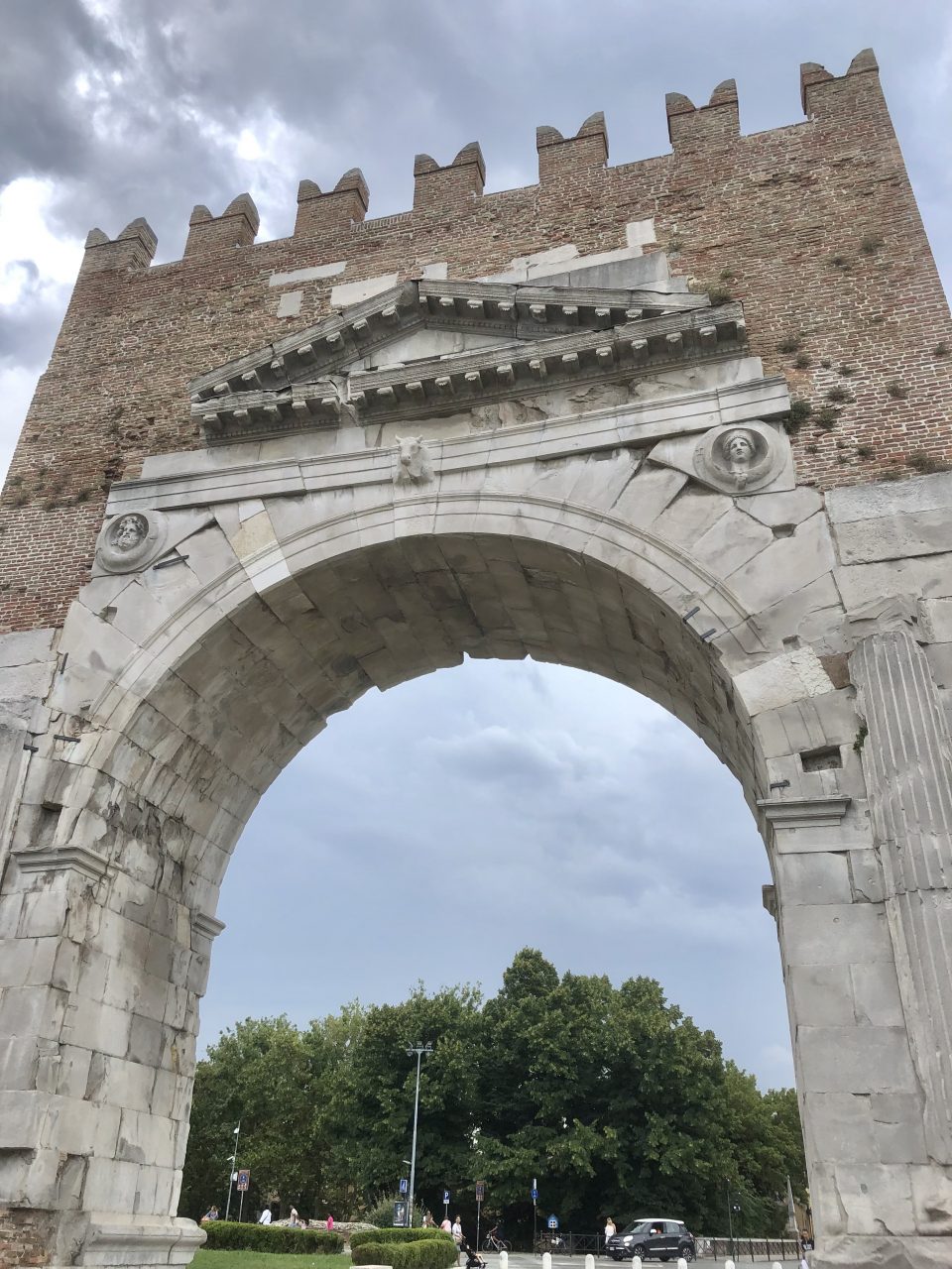 Arch of Augustus, Rimini