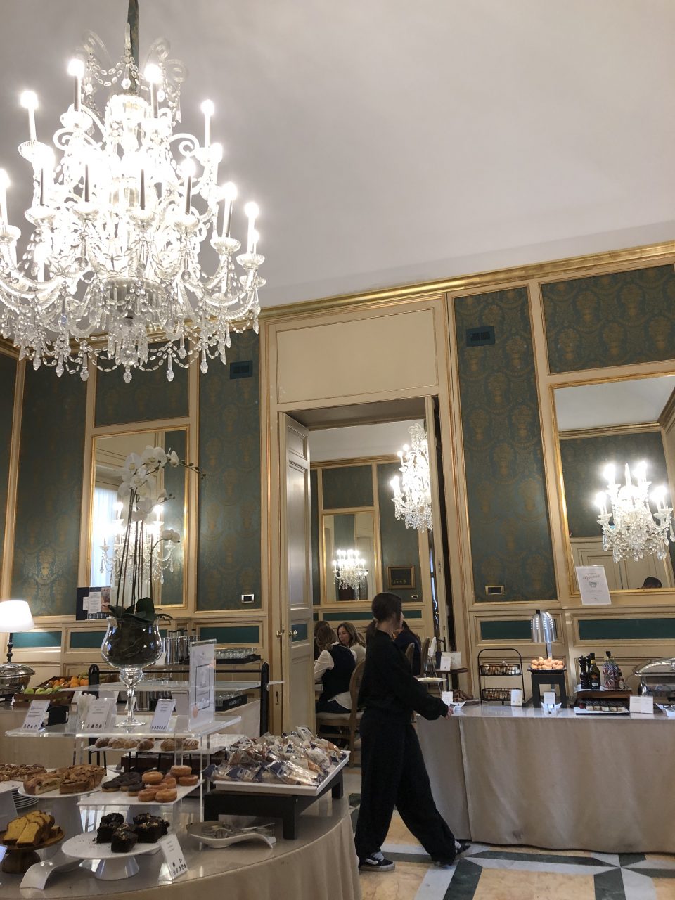 Breakfast at Palermo Hotel