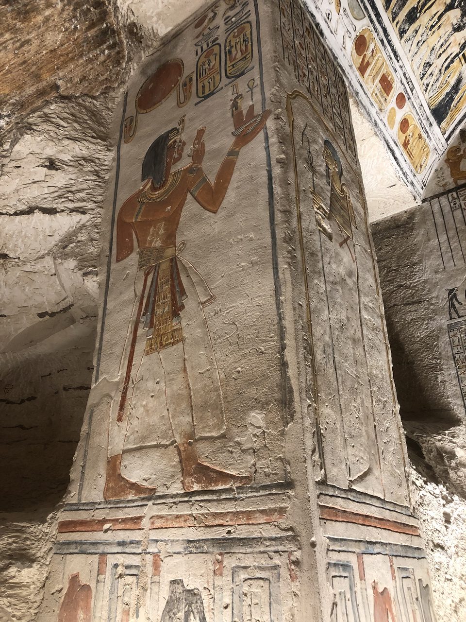 Ramesses V/VI painted walls